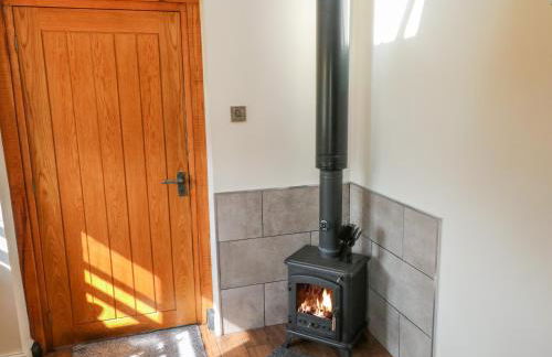 Chequer Stable - Photo 7