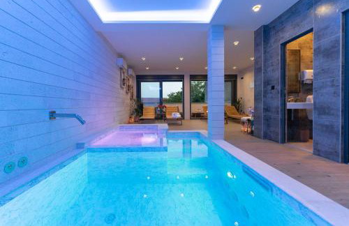 Terra Maiorum -12 person private Villa - heated pool and water massage - Foto 18