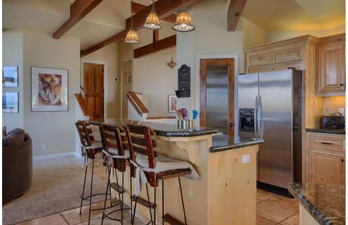 Bristol By the Sea-Spring Special - Foto 12