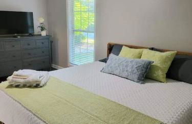 Refreshed!! Private 4BRMs 2 Bath - 2 King Beds!! - Foto 15