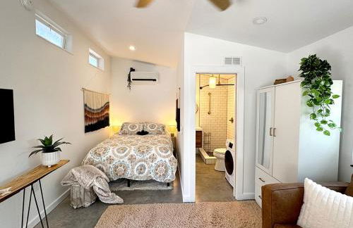 Tiny House Rental in Asheville, NC - The Bat Shack - Foto 30