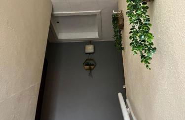 Panmure by CENTRAL SERVICED APARTMENTS - 2 Double Bedrooms - Monifieth - Sleeps 4 - Modern & Unique - Smart TV & WiFi - Fully Equipped Kitchen - Spacious & Unique - Foto 2