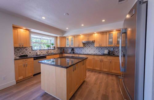 Hilltop Oasis - Foto 43