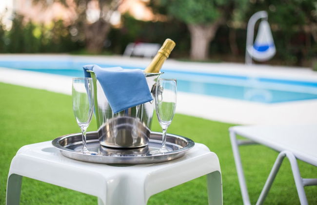 Corina Suites and Apartments - Foto 33