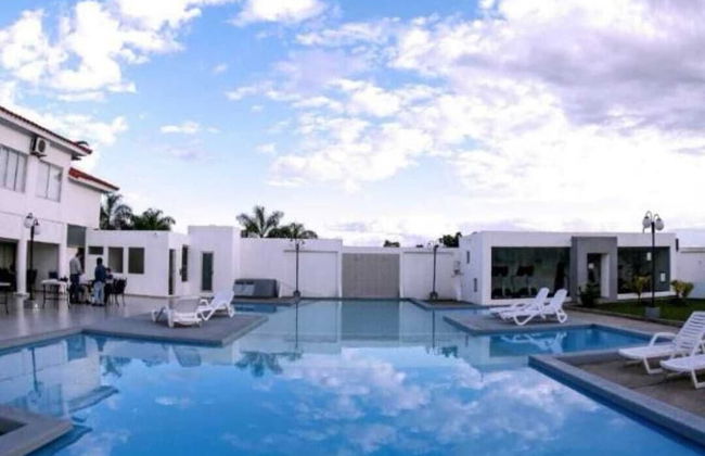 Terranova Suites - Photo 21