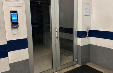 Studio moderno com vista incrível e garagem - Foto 35