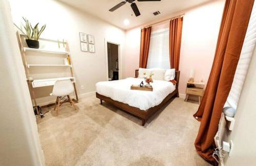 Downtown Escape - Backyard, Game room and Free Parking - Foto 31