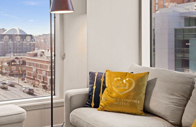 GLOBALSTAY. Modern Downtown Condos. Free parking - Photo 56