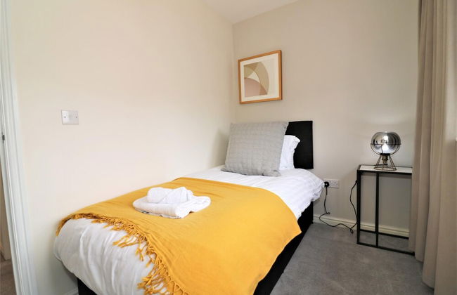 Morrison House Holytown - Photo 54