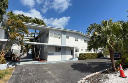 Bay Harbor Boutique Vacation Rental - Photo 122