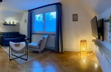 Kaffee, Klima, Klappsessel - Zentrale FeWo für 5 Gäste, Nähe Bahnhof - Photo 21