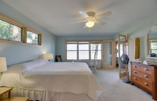 Pelican Lake Cabin Private Beach and Scenic Sunsets - Foto 16