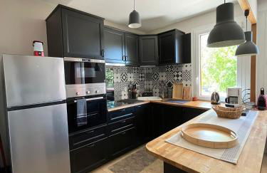 Le Relais des Cyclamens Bron - Foto 4