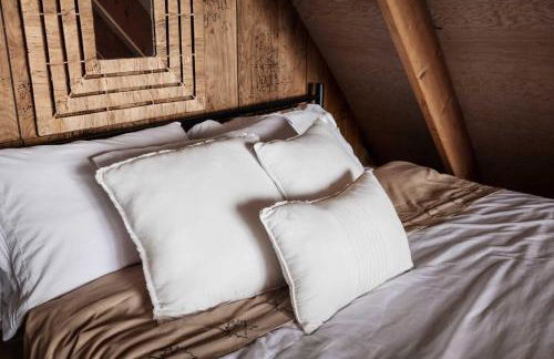 Stunning Mountain Views w Deck & Grill on 5 Acres! - Foto 33