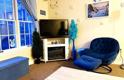 Disney Wonderland Suite at Jiminy-Ski On Off Mtn - Must See Stitch and Mickey Magic - Foto 31