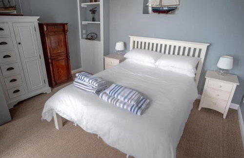 Waterfront Boathouse - Drift Cottage - Foto 13