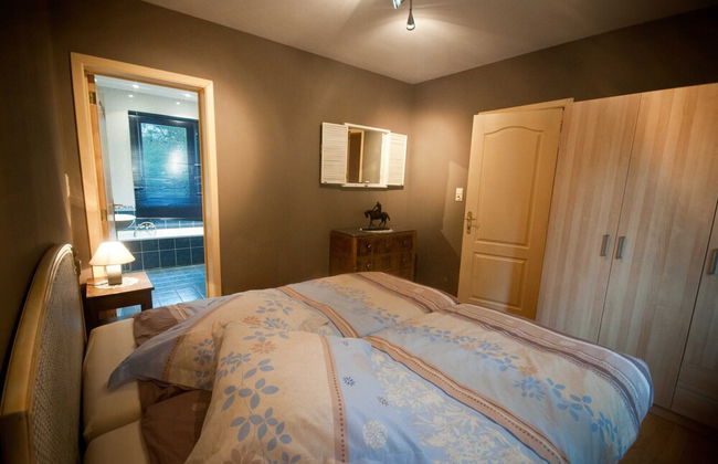 Modern Holiday Home in Stavelot With Fireplace - Photo 7