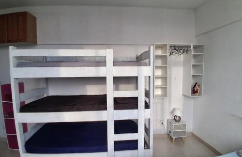 Guarapari com elevador, reformado, Wi-Fi, TV com Smart, vista livre e estacionamento - Foto 3
