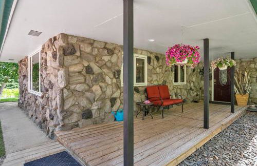 Secluded Stay in a Wonderful Creekside Getaway - Foto 43