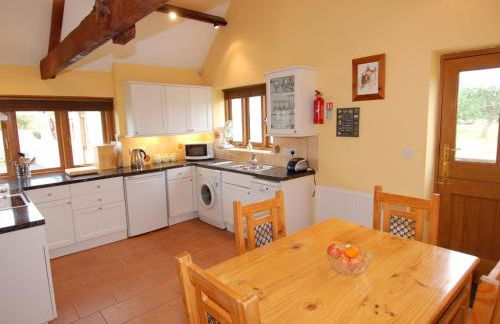 The Milking Parlour - Photo 3