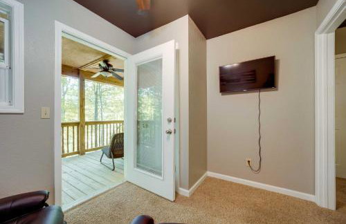 Private Hot Tub, Yard Pet-Friendly Whittier Cabin - Foto 20