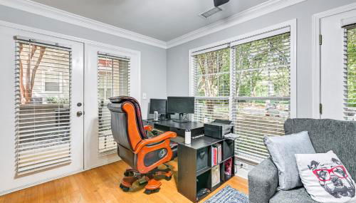 half Mi to Bank of America Stadium Uptown Condo! - Foto 5