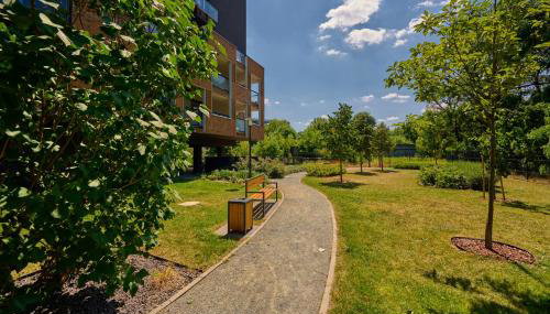 Spacious Apartment Dmowskiego by The River with Parking & Balcony by Noclegi Renters - Foto 5