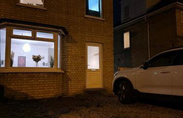 Royal 4 Bed House By City Centre - Foto 7