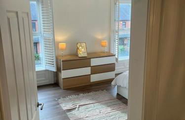 Charming Victorian Terrace, South Belfast - Foto 19