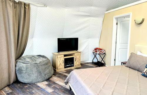 Best Texas Glamping in this Stunning Dome Rental in Rogers, Bell County - Foto 5