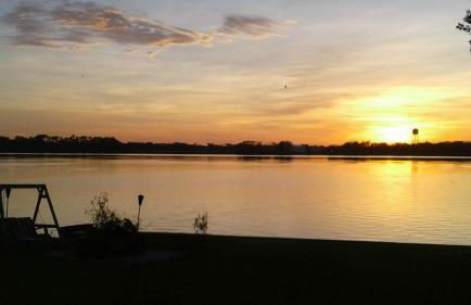 Lakefront Cottage Orlando-Tampa - Foto 27