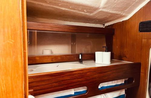 Nortada Central Boat Escape - Photo 19