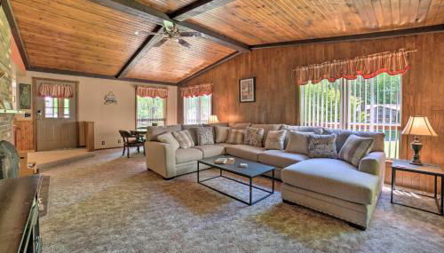 Charming Pymatuning Lake House Near Park and Beach - Foto 4