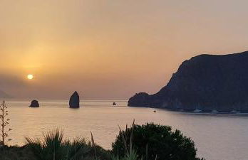 Isole Eolie, Vulcano - Favoloso bivani con piscina acqua di mare e vista sulle isole eolie - Foto 19