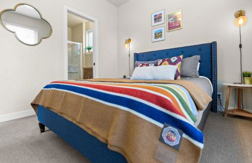 THE PENDLETON - Walkable - Arcade Loft - Modern- Light & Bright - Photo 48