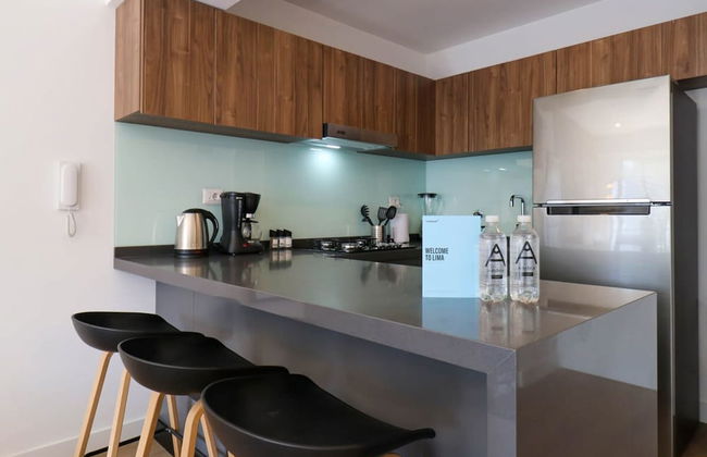 w Fascinating 1BR With Balcony in San Isidro - Foto 18