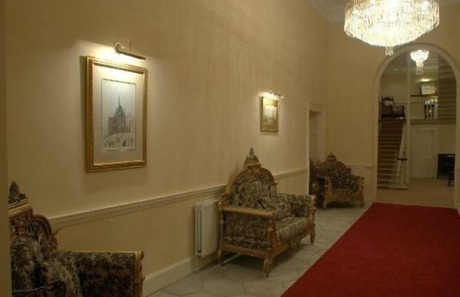 Ellison Hall - Foto 2