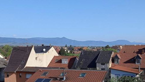 Appartement - Central - Proche gare et Marché de Noël - Parking - Confort - Moderne - Foto 2