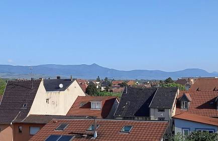 Appartement - Central - Proche gare et Marché de Noël - Parking - Confort - Moderne - Foto 2