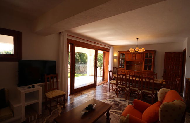 Only 100m to the Beach! Spacious Villa With Private Pool - 12 People - Foto 15