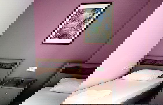 Oasis Exclusive - Photo 36