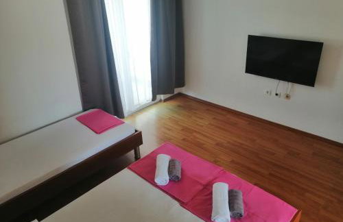 Apartmani Tina - Photo 6