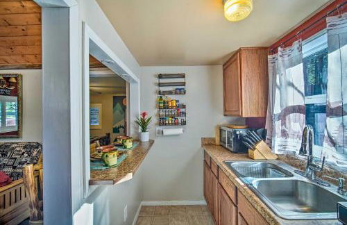 Running Springs Cabin with Deck and Forest Views - Foto 10