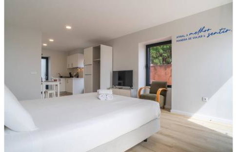 Casa AZUL Apartments - Photo 11