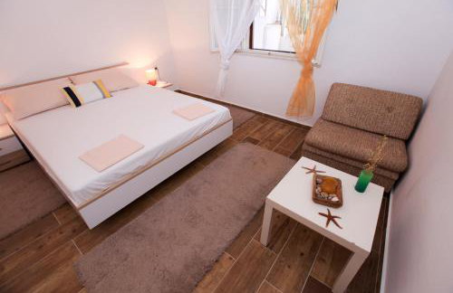 Robinson Dora - Foto 19