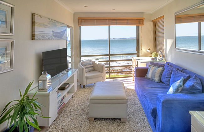 185 on Beach Boutique Suites and Apartments - Photo 54