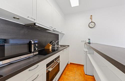 Apartamento con Piscina y Terraza cerca del Mar - Foto 28