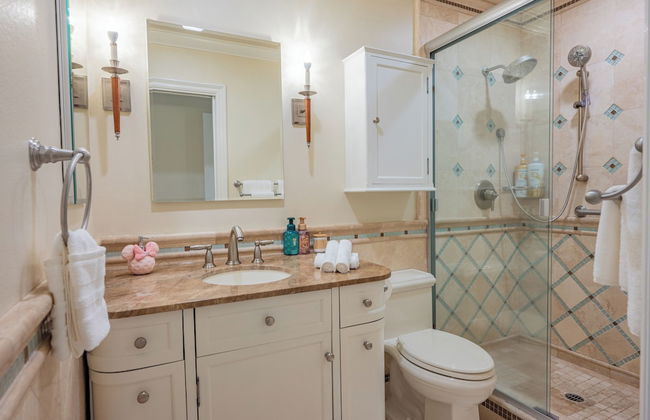 Luxury living with Spa &Pool near Disney - Foto 26