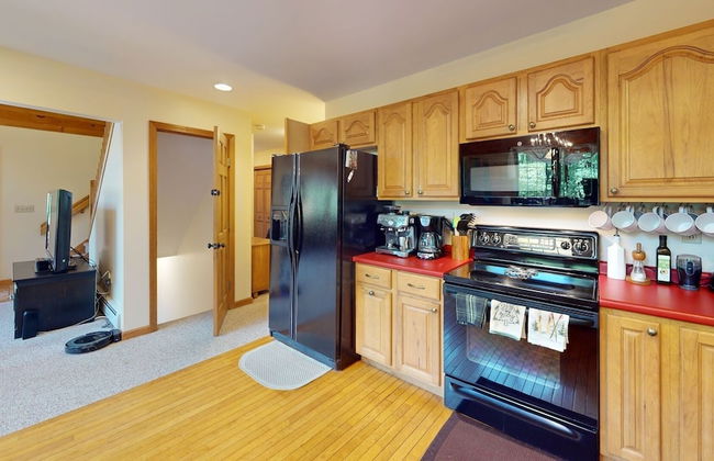 Beechwood Home Brought to you by GetAway Vacations - Foto 13