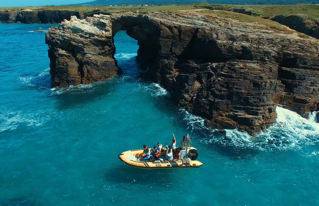 Paseo en lancha por la playa de Las Catedrales y Rinlo - Foto 2